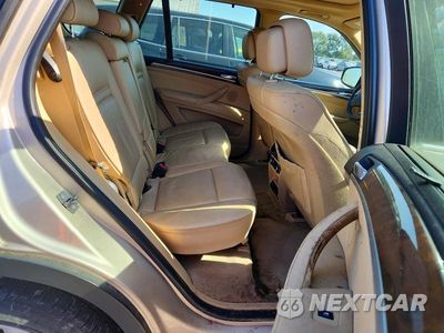 Zdjęcie 10 z 12 samochodu: 2013 BMW X5 XDRIVE35I VIN:5UXZV4C55D0B01159 - miniatura