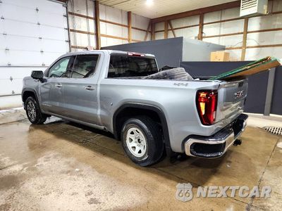 Drugie zdjęcie samochodu z przodu: 2025 GMC SIERRA K1500 SLT VIN:1GTUUDED0SZ317381 - miniatura