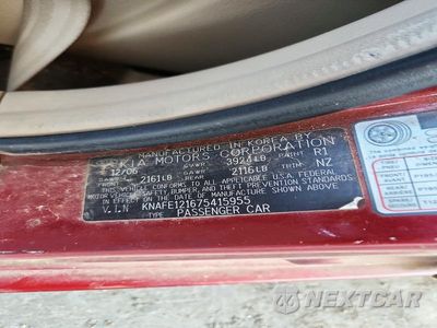 Zdjęcie 12 z 12 samochodu: 2007 KIA SPECTRA LX VIN:KNAFE121675415955 - miniatura