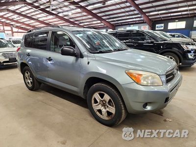 Czwarte zdjęcie samochodu z boku: 2007 TOYOTA RAV4 BASE VIN:JTMZK33V676003177 - miniatura