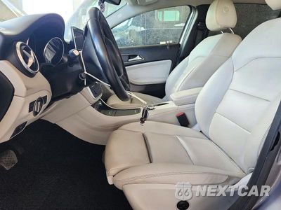 Zdjęcie 7 z 13 samochodu: 2016 MERCEDES-BENZ GLA 250 VIN:WDCTG4EB0GJ200529 - miniatura