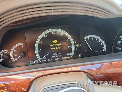 Zdjęcie 9 z 12 samochodu: 2011 MERCEDES-BENZ S 550 VIN:WDDNG7BB0BA396927 - miniatura