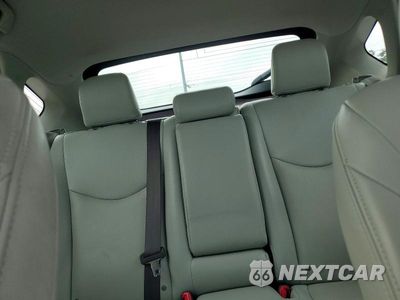 Zdjęcie 10 z 13 samochodu: 2012 TOYOTA PRIUS TWO VIN:JTDKN3DU1C1558480 - miniatura