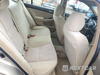 Zdjęcie 10 z 12 samochodu: 2003 HONDA ACCORD DX VIN:1HGCM56103A098123 - miniatura