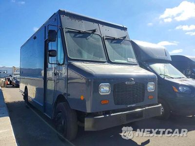 Czwarte zdjęcie samochodu z boku: 2021 FREIGHTLINER MT45G CHASSIS DELIVERY TRUCK VIN:4UZAC2GA7MCMM9438 - miniatura