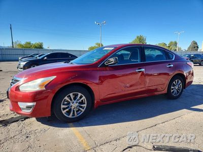 2015 NISSAN ALTIMA 2.5 S 1N4AL3AP2FN921579 - główne zdjęcie licytacji z USA - miniatura