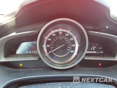 Zdjęcie 9 z 12 samochodu: 2016 MAZDA 3 GRAND TOURING VIN:JM1BM1N74G1329359 - miniatura