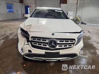 Piąte zdjęcie samochodu w środku: 2020 MERCEDES-BENZ GLA 250 VIN:WDCTG4EB4LU025842 - miniatura