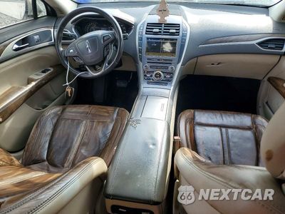 Zdjęcie 8 z 12 samochodu: 2017 LINCOLN MKZ SELECT VIN:3LN6L5C92HR601247 - miniatura