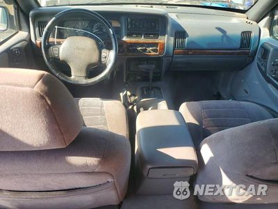 Zdjęcie 8 z 13 samochodu: 1998 JEEP GRAND CHEROKEE LAREDO VIN:1J4GZ48S5WC274524 - miniatura