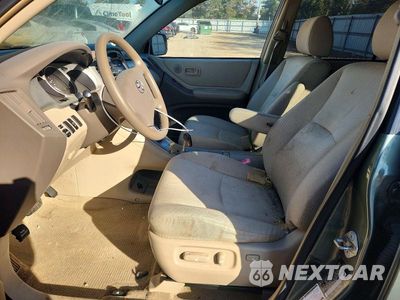 Zdjęcie 7 z 12 samochodu: 2005 TOYOTA HIGHLANDER BASE VIN:JTEEP21A150109722 - miniatura