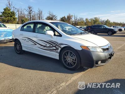Czwarte zdjęcie samochodu z boku: 2010 HONDA CIVIC LX VIN:2HGFA1F58AH567023 - miniatura