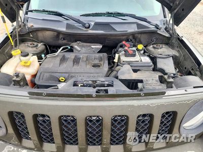 Zdjęcie 12 z 13 samochodu: 2017 JEEP PATRIOT SPORT VIN:1C4NJPBB0HD117852 - miniatura