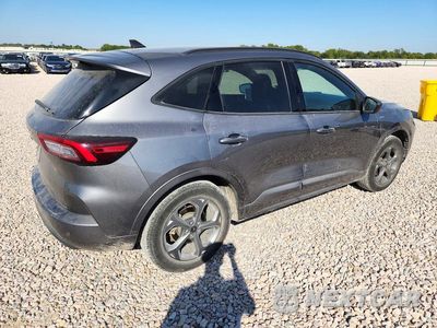 Trzecie zdjęcie samochodu z tyłu: 2024 FORD ESCAPE ST LINE VIN:1FMCU0MN0RUA49935 - miniatura