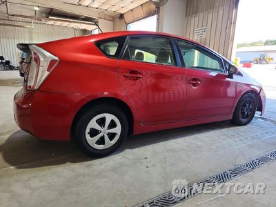 Trzecie zdjęcie samochodu z tyłu: 2013 TOYOTA PRIUS THREE VIN:JTDKN3DU0D1616001 - miniatura