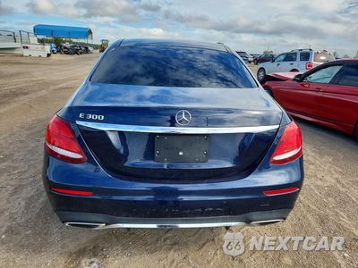 Zdjęcie 6 z 12 samochodu: 2019 MERCEDES-BENZ E 300 VIN:WDDZF4JB4KA511288 - miniatura