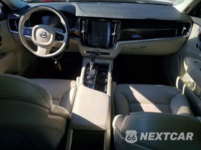 Zdjęcie 8 z 12 samochodu: 2018 VOLVO S90 T5 MOMENTUM VIN:LVY982AK8JP016931 - miniatura