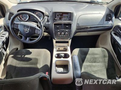 Zdjęcie 8 z 14 samochodu: 2015 DODGE GRAND CARAVAN SXT VIN:2C4RDGCG2FR689292 - miniatura