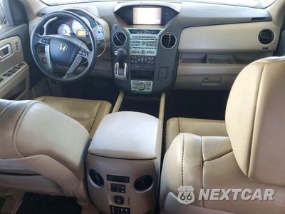 Zdjęcie 8 z 13 samochodu: 2011 HONDA PILOT TOURING VIN:5FNYF3H94BB021184 - miniatura