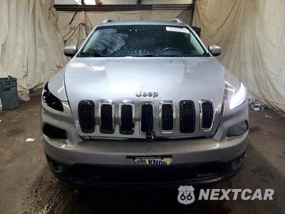 Piąte zdjęcie samochodu w środku: 2015 JEEP CHEROKEE LATITUDE VIN:1C4PJMCS2FW605594 - miniatura