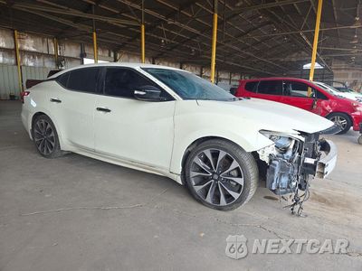 Czwarte zdjęcie samochodu z boku: 2016 NISSAN MAXIMA 3.5 SR VIN:1N4AA6APXGC428382 - miniatura