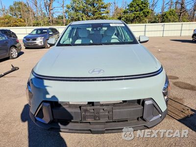 Piąte zdjęcie samochodu w środku: 2025 HYUNDAI KONA SE VIN:KM8HACAB3SU327758 - miniatura