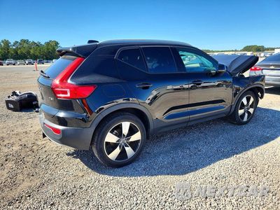 Trzecie zdjęcie samochodu z tyłu: 2021 VOLVO XC40 T5 MOMENTUM VIN:YV4162UK0M2455383 - miniatura