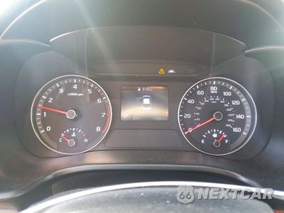 Zdjęcie 9 z 12 samochodu: 2019 KIA FORTE LXS VIN:3KPF24AD5KE138933 - miniatura