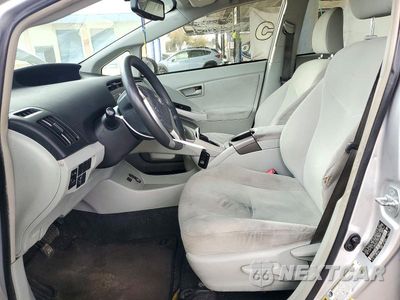 Zdjęcie 7 z 12 samochodu: 2012 TOYOTA PRIUS TWO VIN:JTDKN3DUXC1544707 - miniatura