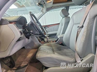 Zdjęcie 7 z 12 samochodu: 1999 MERCEDES-BENZ E 320 VIN:WDBJF65H9XA754022 - miniatura