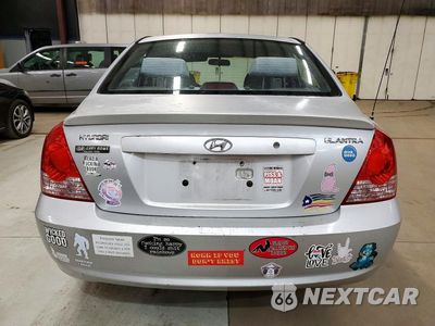 Zdjęcie 6 z 12 samochodu: 2004 HYUNDAI ELANTRA GLS VIN:KMHDN46DX4U755901 - miniatura