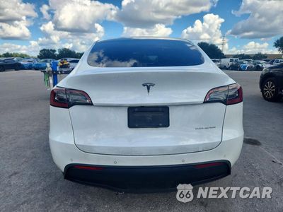 Zdjęcie 6 z 12 samochodu: 2021 TESLA MODEL Y VIN:5YJYGDEE1MF265723 - miniatura
