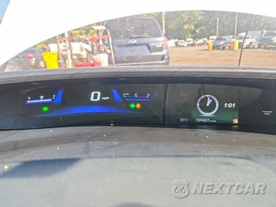Zdjęcie 9 z 13 samochodu: 2015 HONDA CIVIC EXL VIN:19XFB2F91FE257531 - miniatura