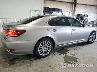 Trzecie zdjęcie samochodu z tyłu: 2016 LEXUS LS 460 VIN:JTHBL5EF0G5140314 - miniatura