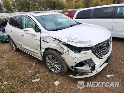 Czwarte zdjęcie samochodu z boku: 2024 BUICK ENCLAVE AVENIR VIN:5GAEVCKW3RJ101293 - miniatura