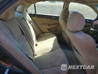 Zdjęcie 10 z 12 samochodu: 2004 HONDA ACCORD EX VIN:1HGCM56624A001212 - miniatura