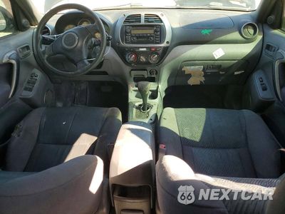 Zdjęcie 8 z 13 samochodu: 2001 TOYOTA RAV4 BASE VIN:JTEHH20V110082031 - miniatura