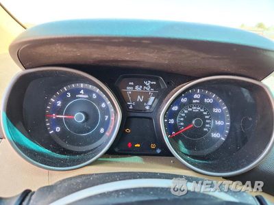 Zdjęcie 10 z 13 samochodu: 2013 HYUNDAI ELANTRA GLS VIN:5NPDH4AEXDH270485 - miniatura
