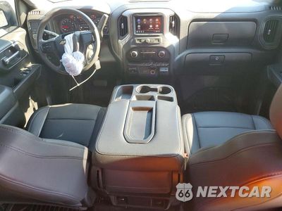 Zdjęcie 8 z 12 samochodu: 2020 CHEVROLET SILVERADO C1500 VIN:1GCRWAEFXLZ304624 - miniatura