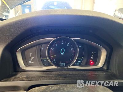 Zdjęcie 9 z 12 samochodu: 2014 VOLVO S60 T5 VIN:YV1612FS1E1299263 - miniatura