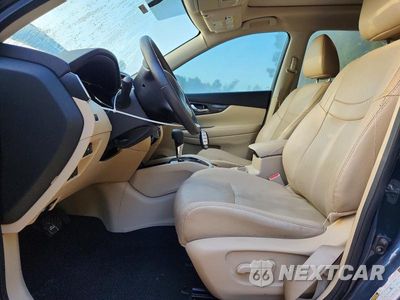 Zdjęcie 7 z 13 samochodu: 2016 NISSAN ROGUE SL VIN:5N1AT2MTXGC746262 - miniatura