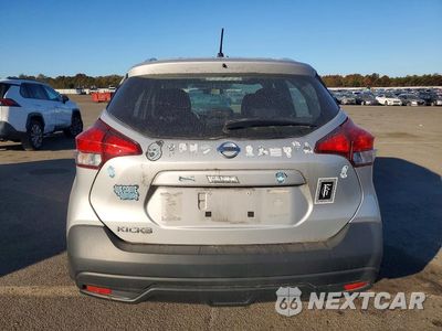 Zdjęcie 6 z 12 samochodu: 2019 NISSAN KICKS S VIN:3N1CP5CU4KL513409 - miniatura