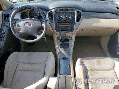 Zdjęcie 8 z 13 samochodu: 2003 TOYOTA HIGHLANDER BASE VIN:JTEGD21A530070695 - miniatura