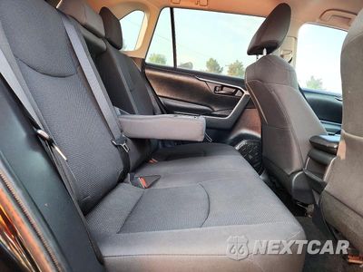 Zdjęcie 11 z 13 samochodu: 2019 TOYOTA RAV4 LE VIN:2T3F1RFV2KW083069 - miniatura