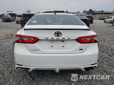 Zdjęcie 6 z 12 samochodu: 2019 TOYOTA CAMRY SE VIN:4T1B11HK5KU286307 - miniatura