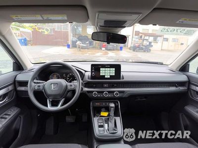 Zdjęcie 9 z 14 samochodu: 2026 HONDA CR-V LX VIN:2HKRS4H27TH413197 - miniatura