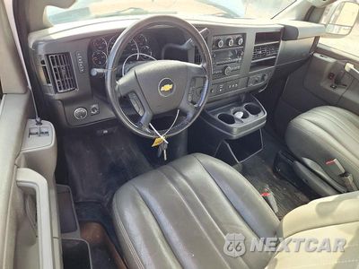 Zdjęcie 8 z 12 samochodu: 2021 CHEVROLET EXPRESS G2500 VIN:1GCWGAFP4M1177134 - miniatura