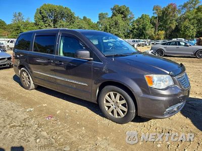 Czwarte zdjęcie samochodu z boku: 2015 CHRYSLER TOWN & COUNTRY TOURING VIN:2C4RC1BG4FR629984 - miniatura