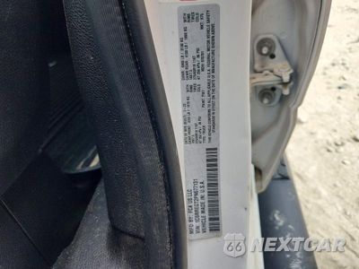 Zdjęcie 12 z 12 samochodu: 2023 RAM 1500 TRADESMAN VIN:1C6RREGT2PN677131 - miniatura