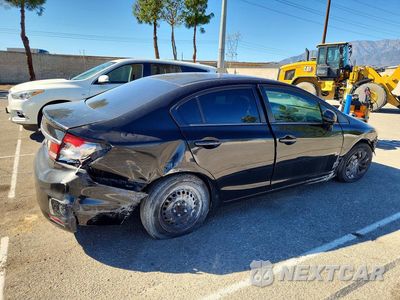 Trzecie zdjęcie samochodu z tyłu: 2013 HONDA CIVIC LX VIN:19XFB2F59DE247825 - miniatura